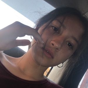 Meet your Posher, Itzel